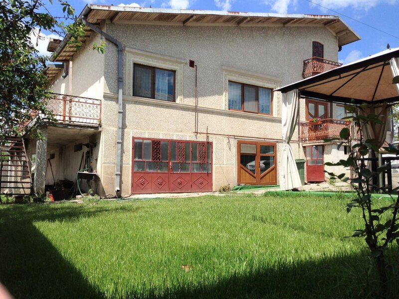 Vidra Proprietate cu potential investitional 3.923 mp teren intravilan